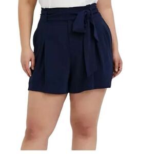 TORRID NAVY CREPE PLEATED SHORT Blue Size 10